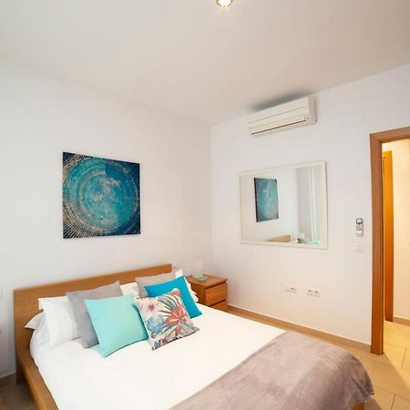 Alohamundi San Julian Apartment Seville Exterior photo